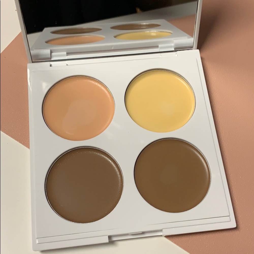 Iconic London cream contour palette